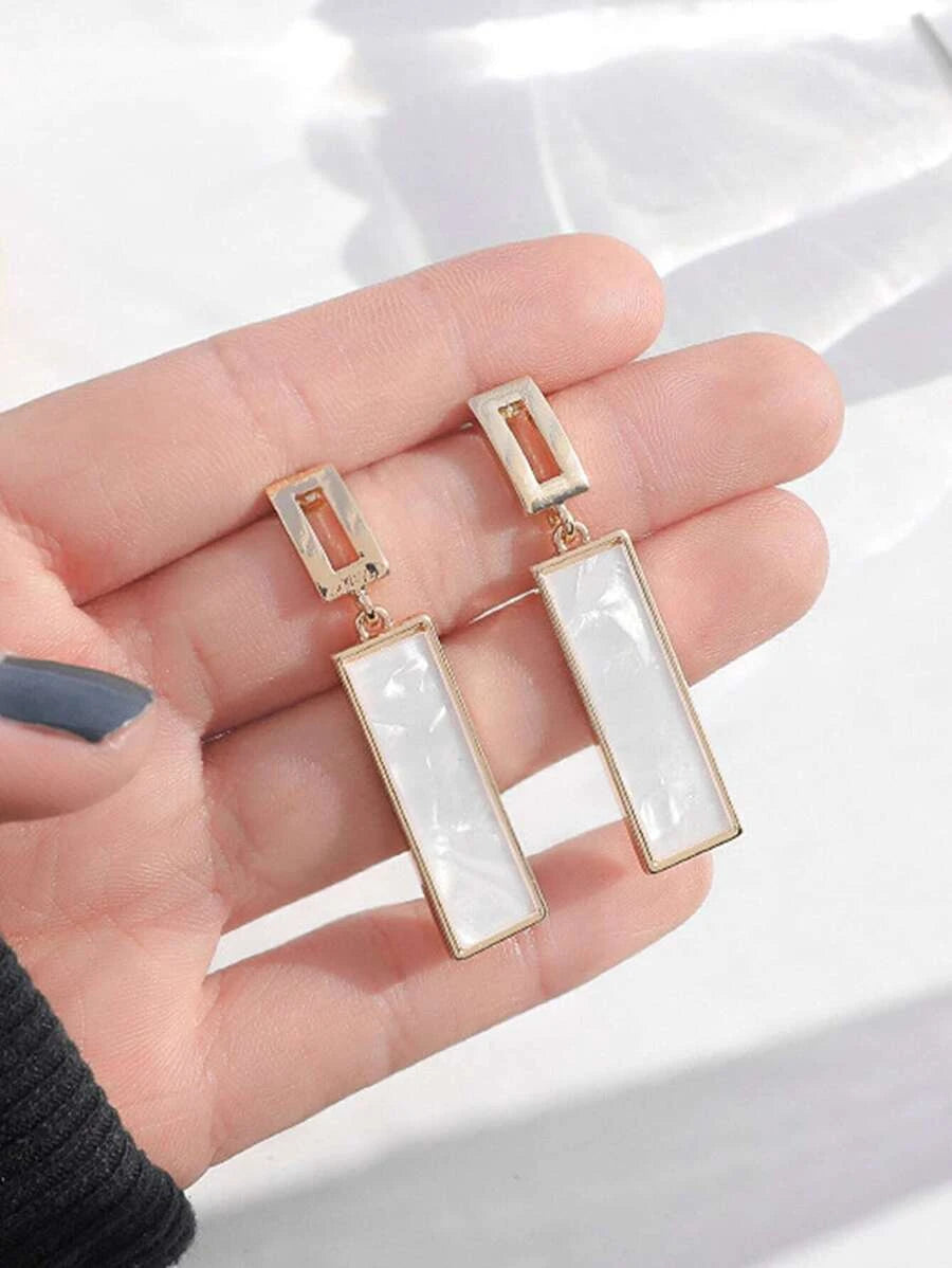 Elegant Geometric Earring Studs