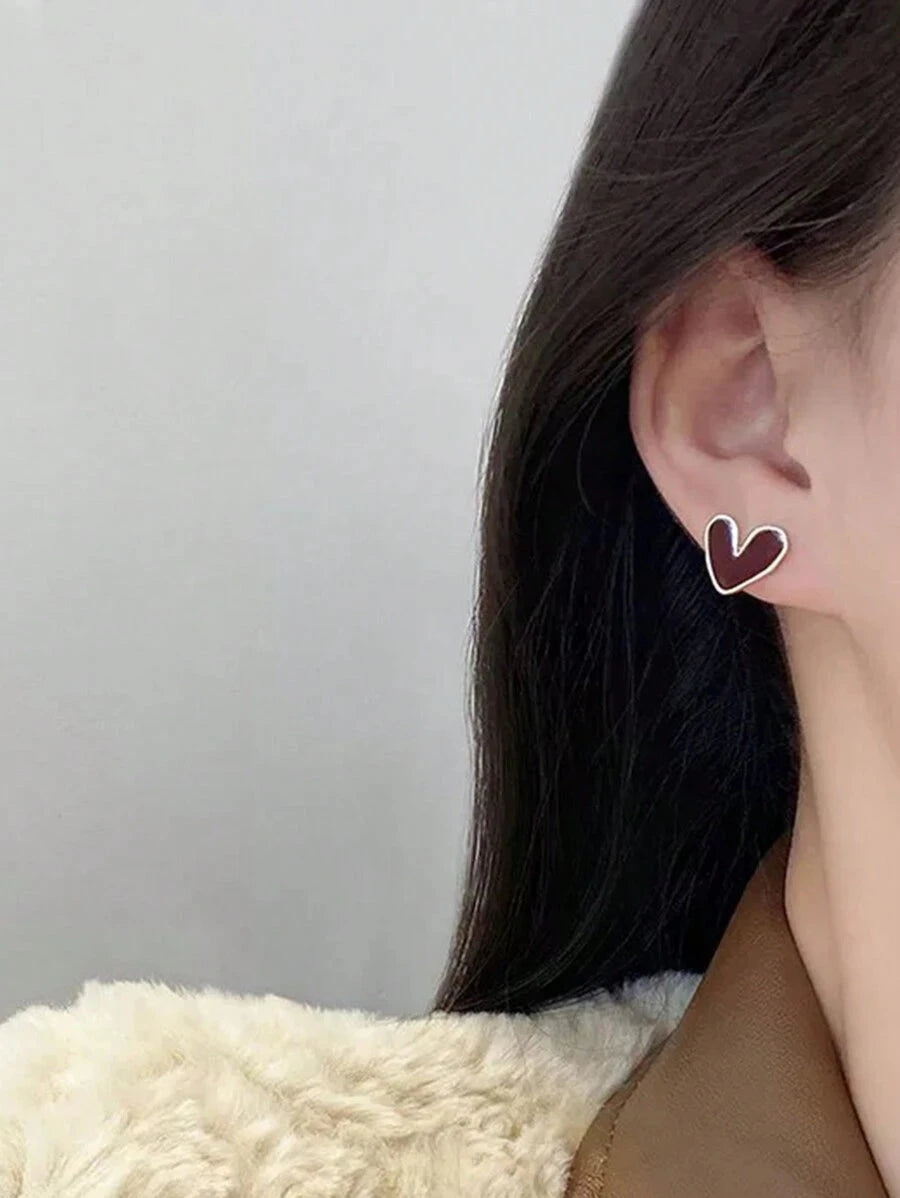 Vintage Oil Drip Heart Stud Earrings
