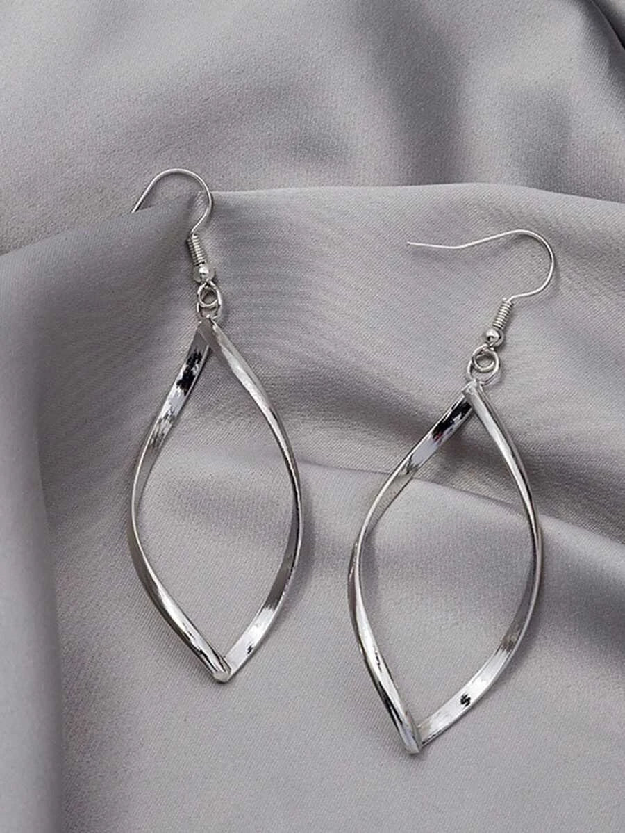 Minimalist Silver Geometric Spiral Earrings