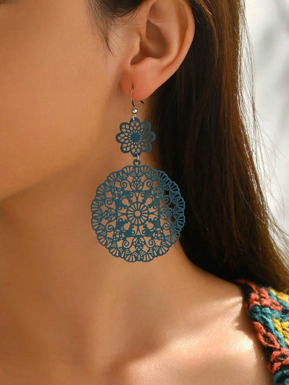 Vintage Floral Hollow Hoop Earrings