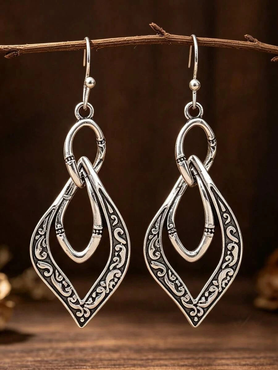 Minimalist Vintage Bohemian Carved Hollow Alloy Earrings
