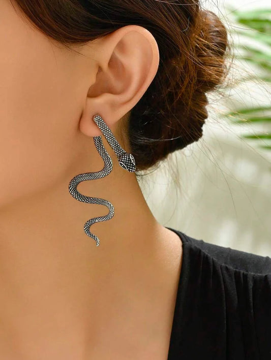 Vintage Snake Texture Earrings