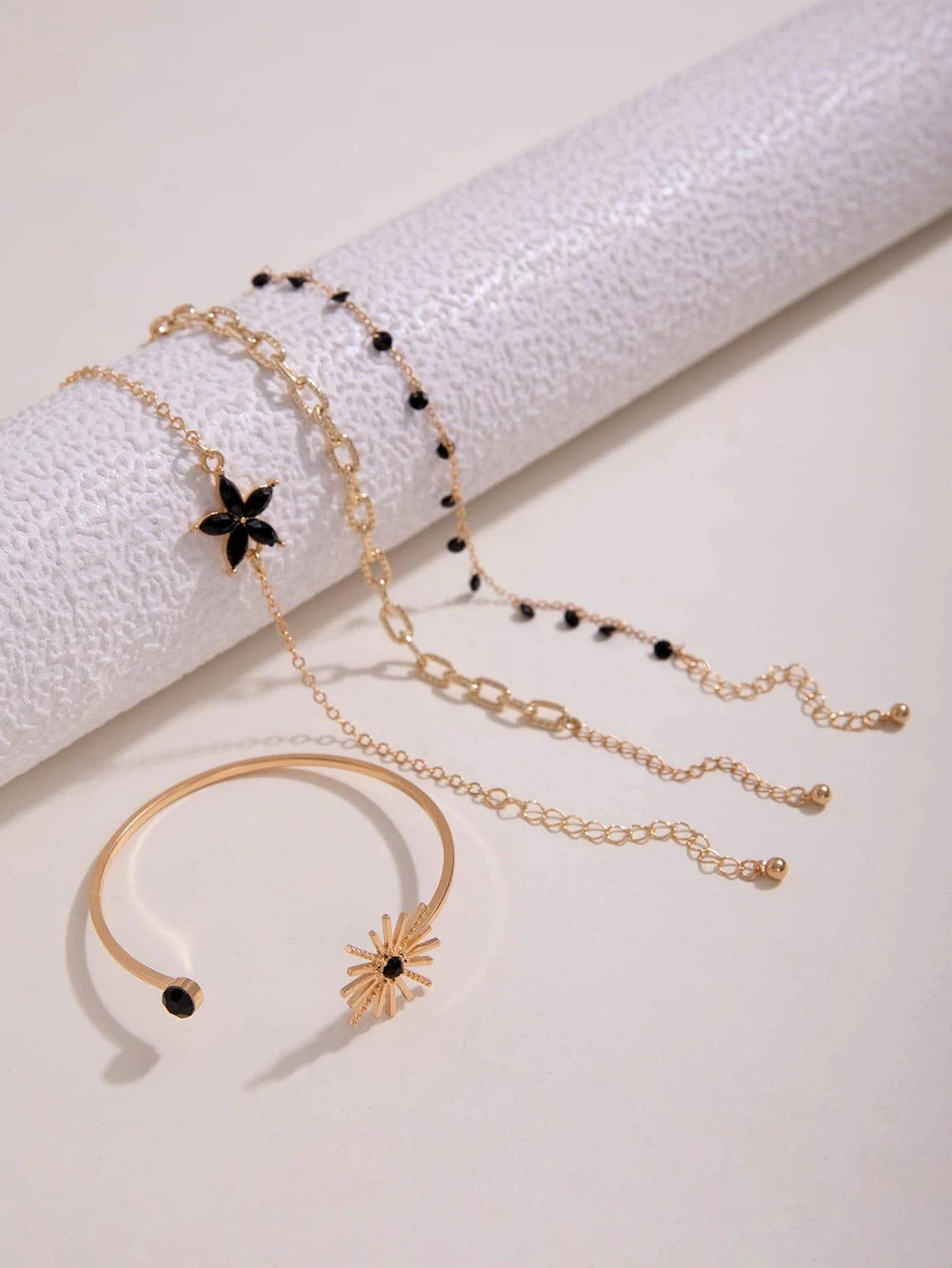 Minimalist Alloy Flower Tassel Bracelet Set