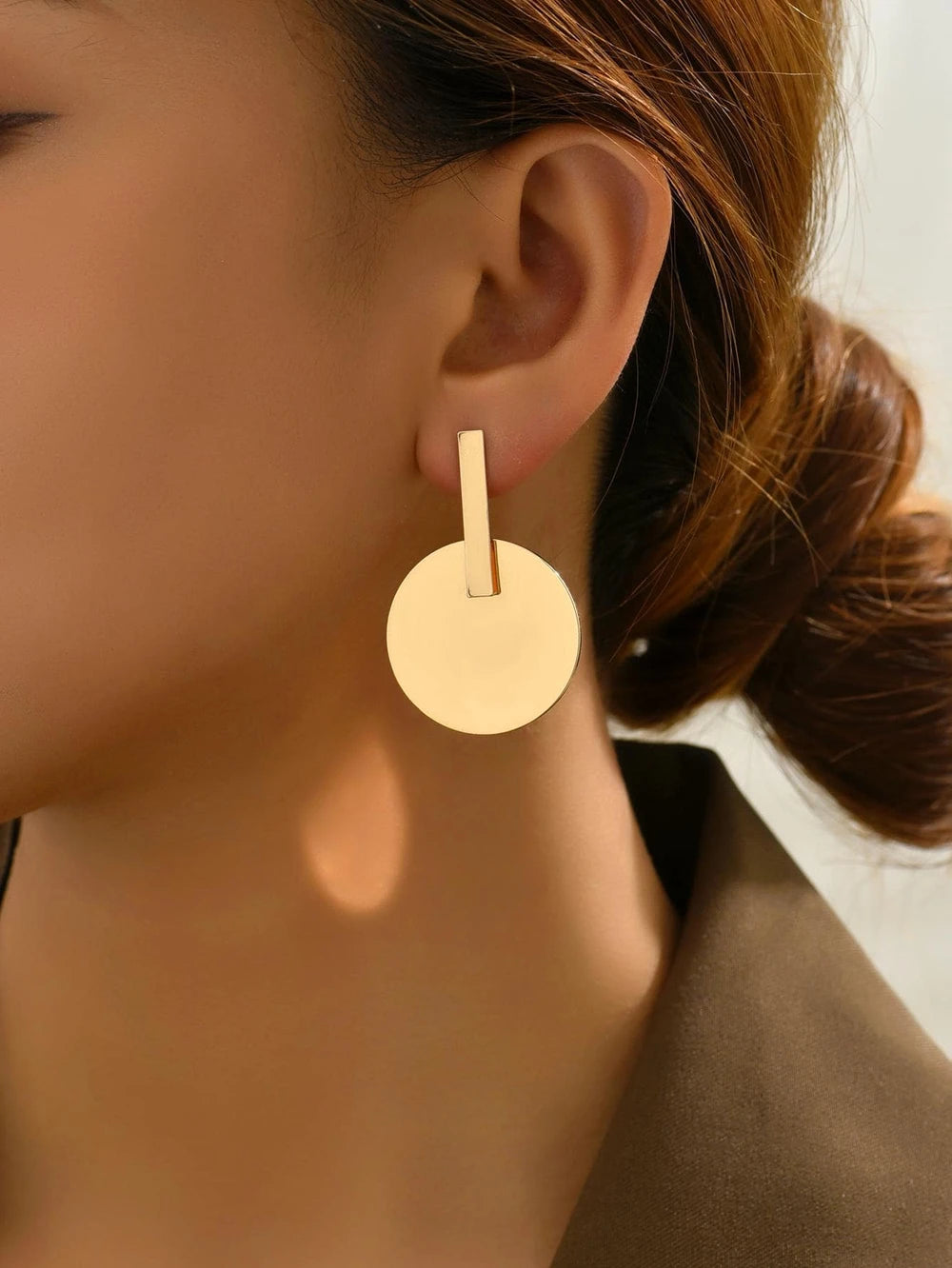 Geometric Enamel Circle Stud Earrings