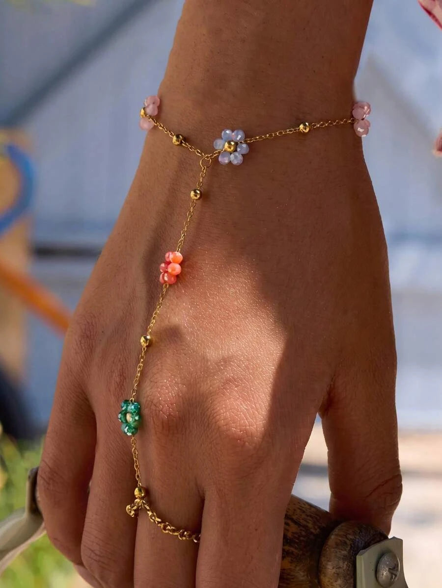 Gold Lip Chain Knuckle Bracelet